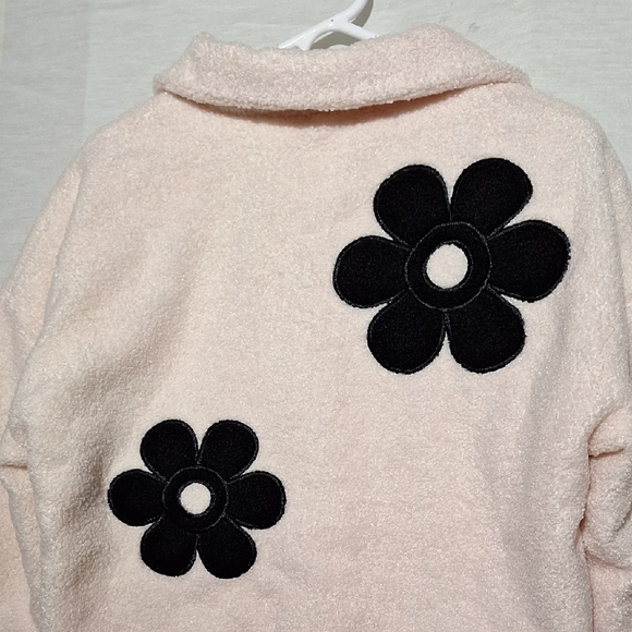 Pink Sherpa Teddy Jacket, Cropped with Black Floral Design, Fashion, Sz 6, NWOT - Picture 8 of 11